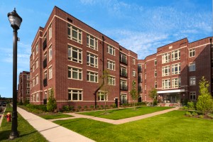 THE M AT ENGLEWOOD SOUTH