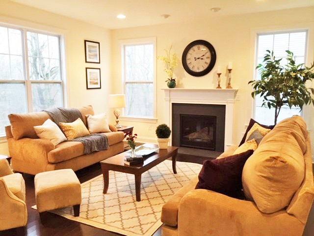 Homebuyers Welcome New Furnished Avon Model at The Hills at Roosevelt Woods in Stratford,&nbsp;CT