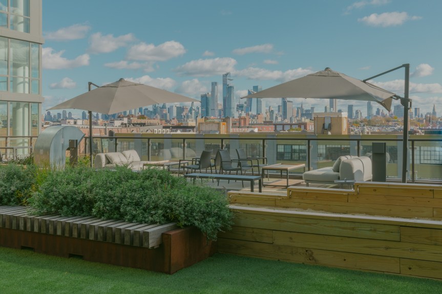 7Seventy House_4th Floor_East Garden_133-HDR-Edit